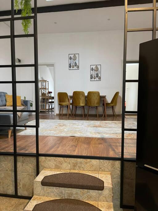 Apartament La Casa Timişoara Eksteriør bilde